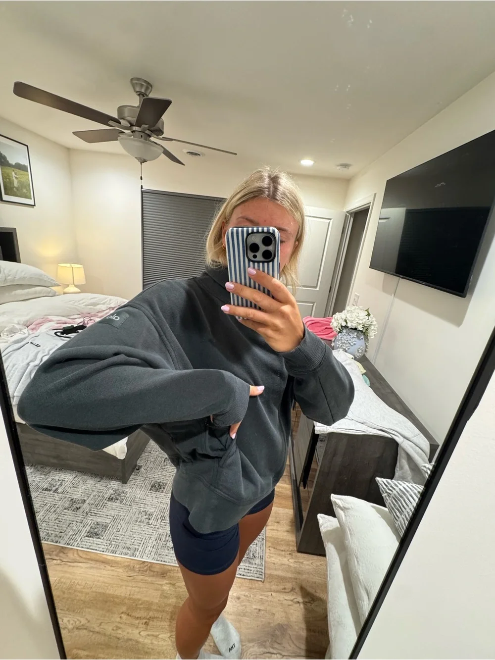 ALO Yoga lightly worn